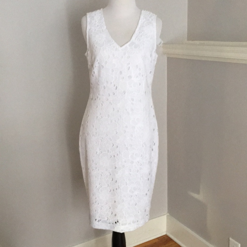 BANANA REPUBLIC WHITE CUT OUT FLORAL DRESS 4